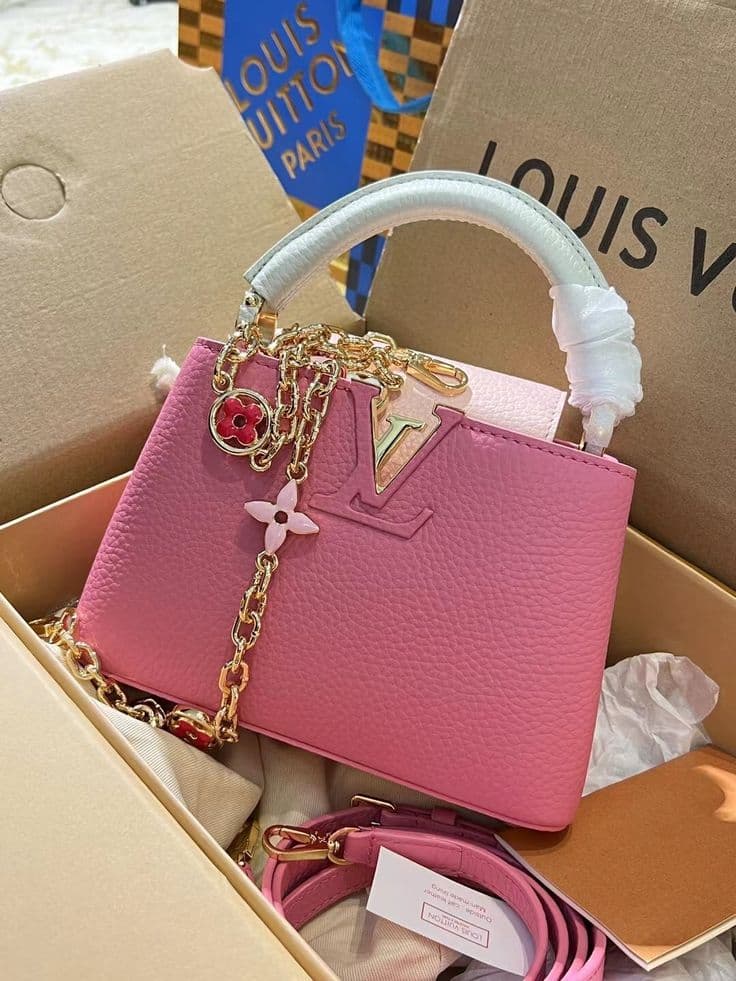 Luxury-Inspired Mini Bags & Monogram Satchels: Branded Plaques, Gold Chains, and Coordinated Wallets
